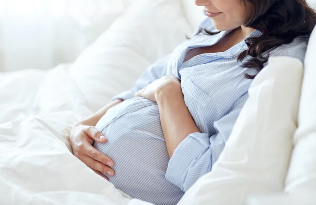 Không nên sử dụng sắn dây củ tròn cho phụ nữ mang thai
