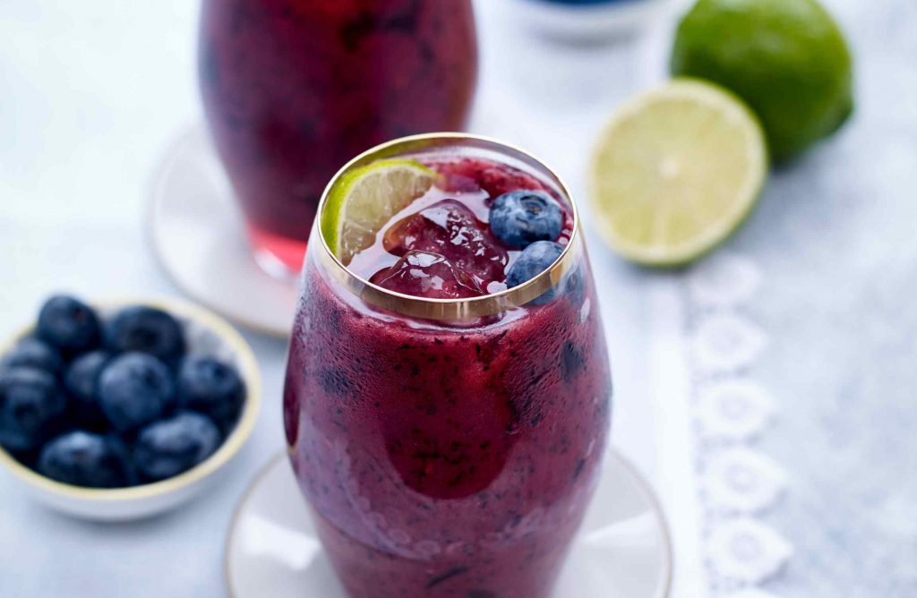 Ly nước ép blueberry vừa ngon lại tốt cho sức khỏe 