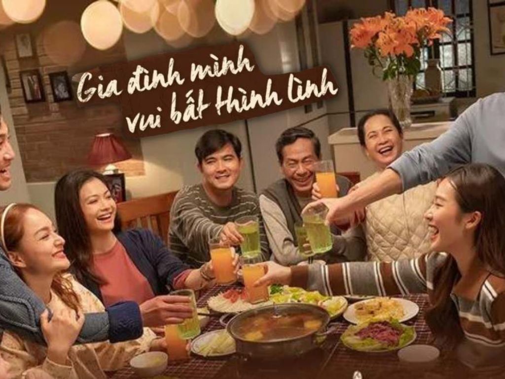 Gia đình mình vui bất thình lình (2023)