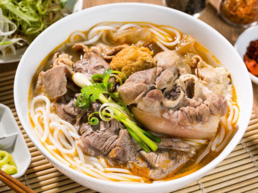 Bún Bò Huế Gia Hội