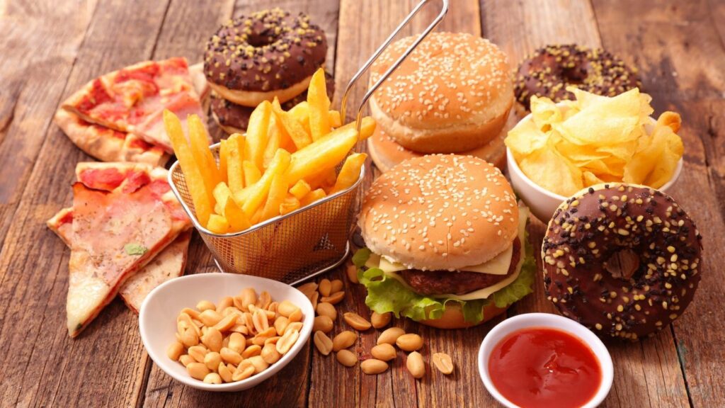 Chất béo xấu thường có nhiều trong các loại thức ăn nhanh