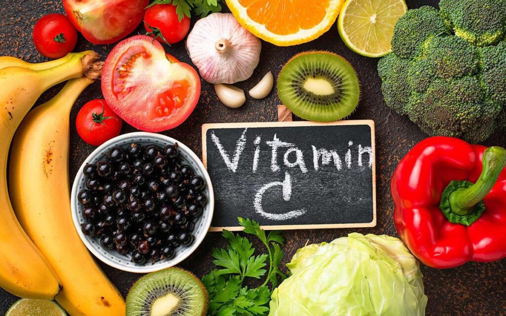Vitamin C tăng khả năng hấp thụ sắt