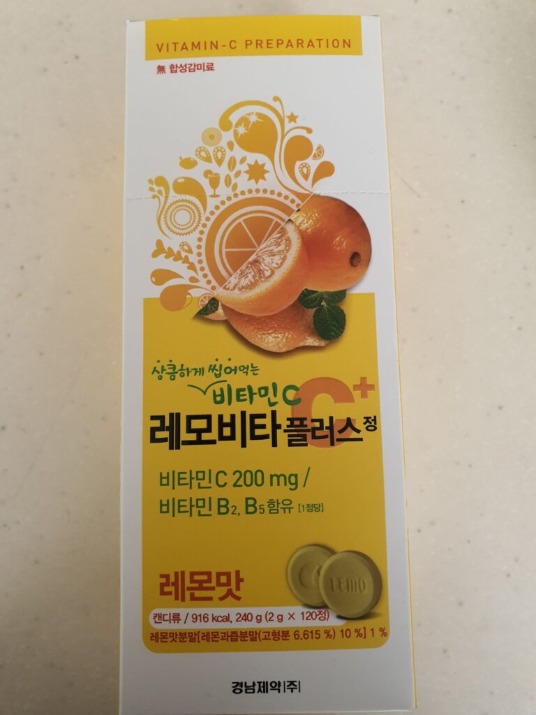 Viên ngậm LemoVita C Plus Lemon Flavor có xuất xứ từ Hàn Quốc 