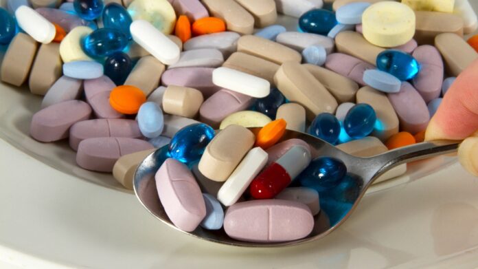 vitamin tổng hợp là gì