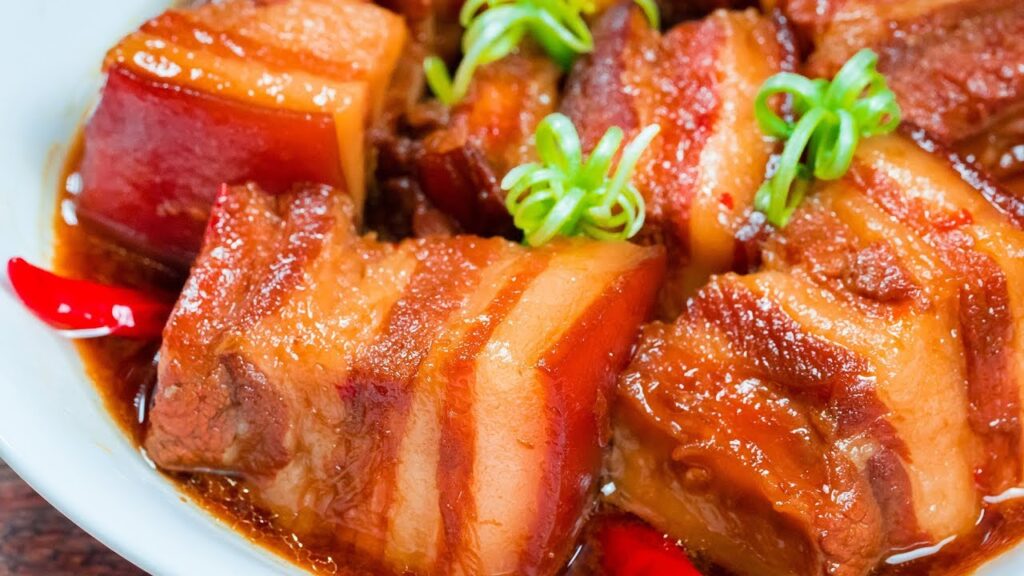 Bảo quản thịt kho trứng trong tủ lạnh giúp cho món ăn giữ nguyên được hương vị thơm ngon