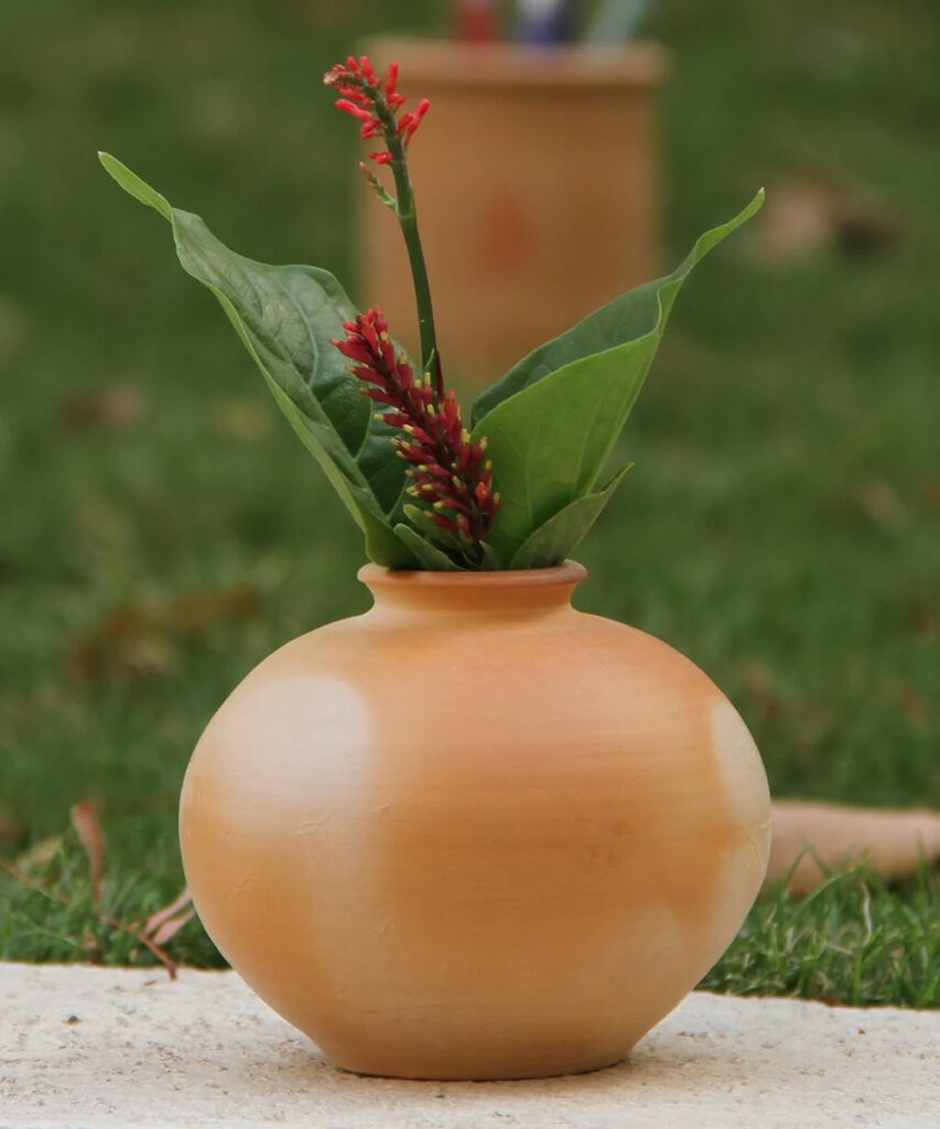 Bình hoa bầu tròn bằng gốm trơn