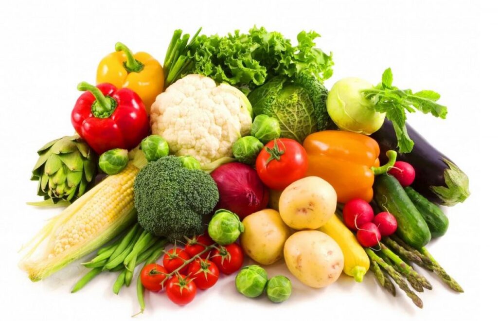 Rau củ quả là thành phần cần có trong mọi bữa ăn