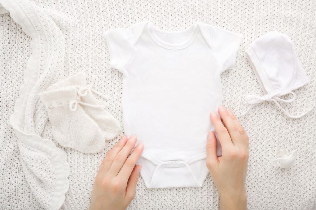 Cách gấp gọn bodysuit