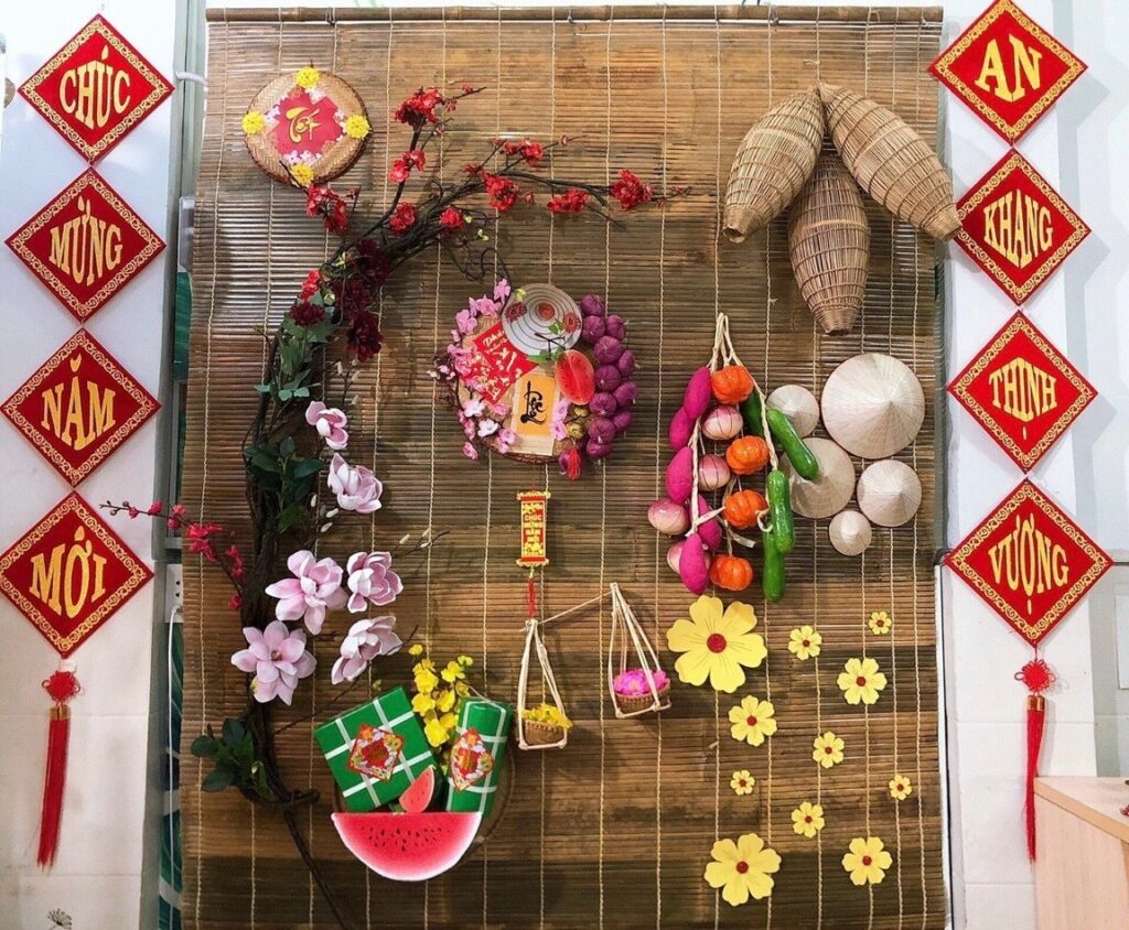 Vật dụng trang trí nhà cửa ngày đầu năm mới rất đa dạng và phong phú