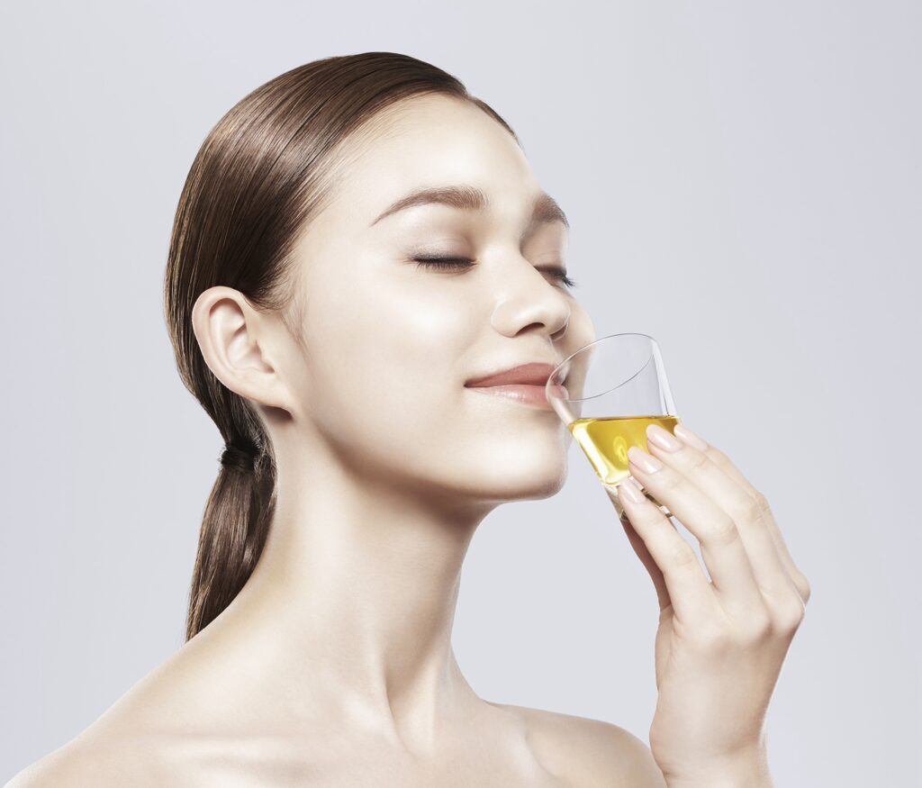 Tác dụng của collagen dạng nước