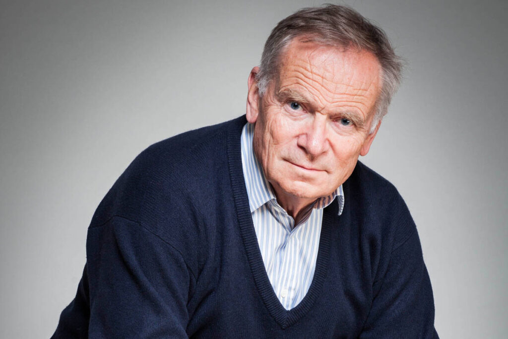 Tác giả Jeffrey Howard Archer