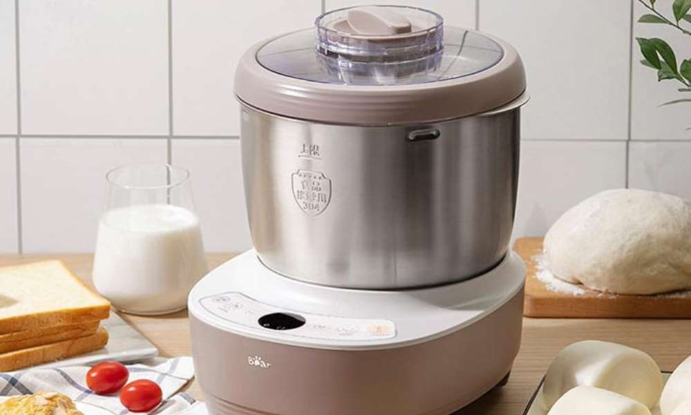 Máy trộn bột 3,5L Bear DM-B35V1 giúp nhào bột nhanh chóng trong vòng 15 phút