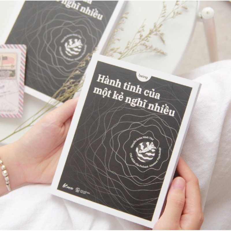 hành tinh của một kẻ nghĩ nhiều