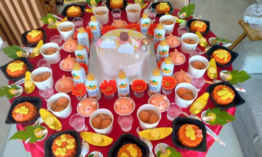 Đầy tháng và thôi nôi khác nhau Đầy tháng và thôi nôi khác nhau