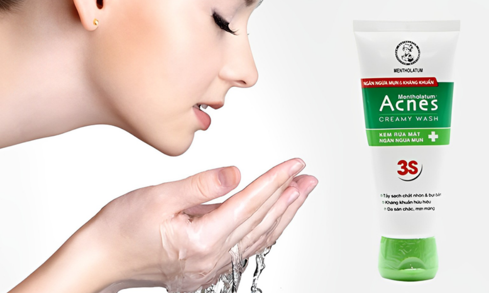 Sử dụng sữa rửa mặt Acnes đúng cách
