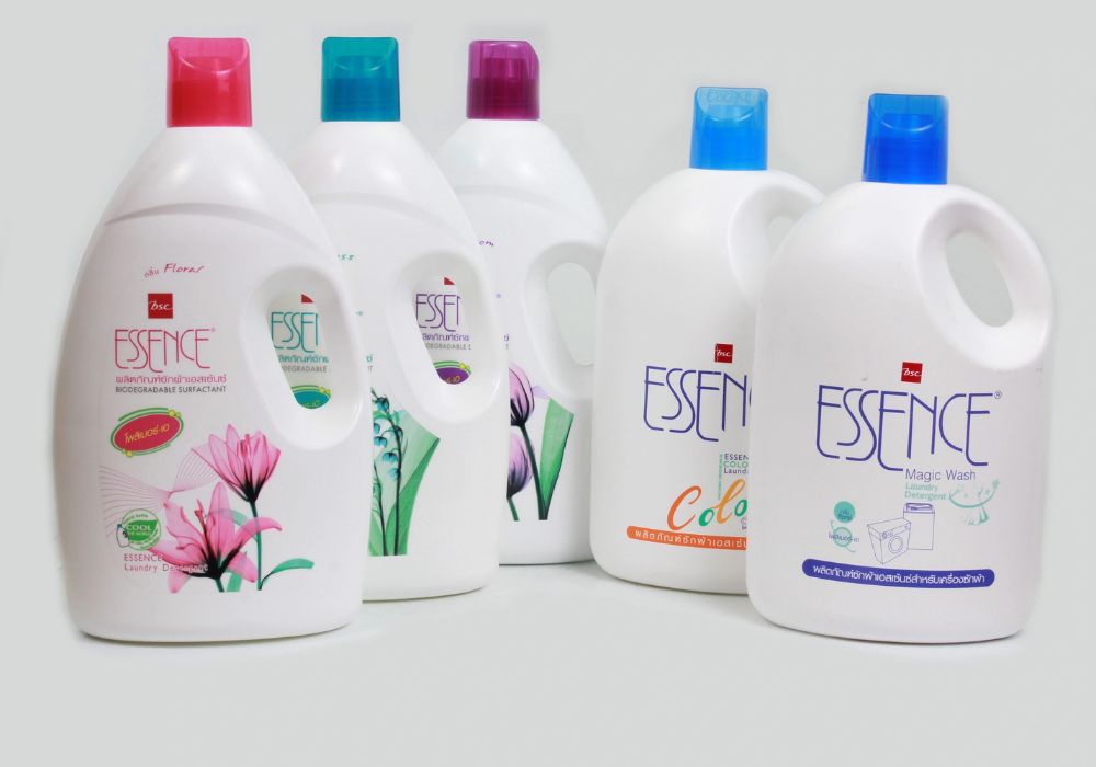 /nuoc-giat-essence-thom-lau-va-diu-nhe/