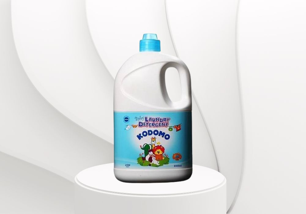 Nước giặt đồ cho trẻ sơ sinh hiệu Kodomo