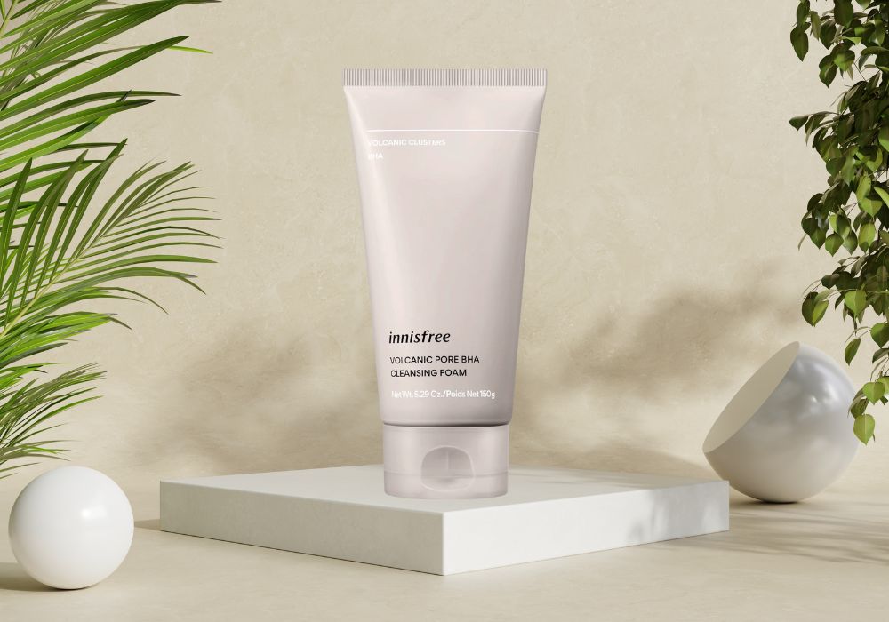 Sữa rửa mặt than hoạt tính Innisfree