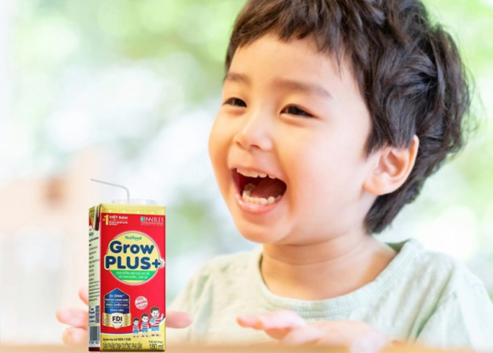 Sữa bột pha sẵn cho trẻ 1 tuổi