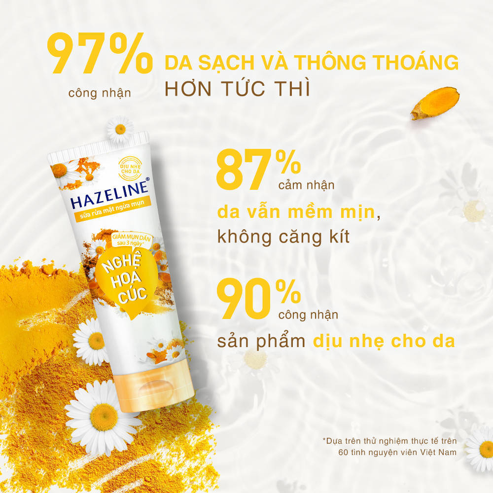 Sữa rửa mặt Hazeline Nghệ hoa cúc