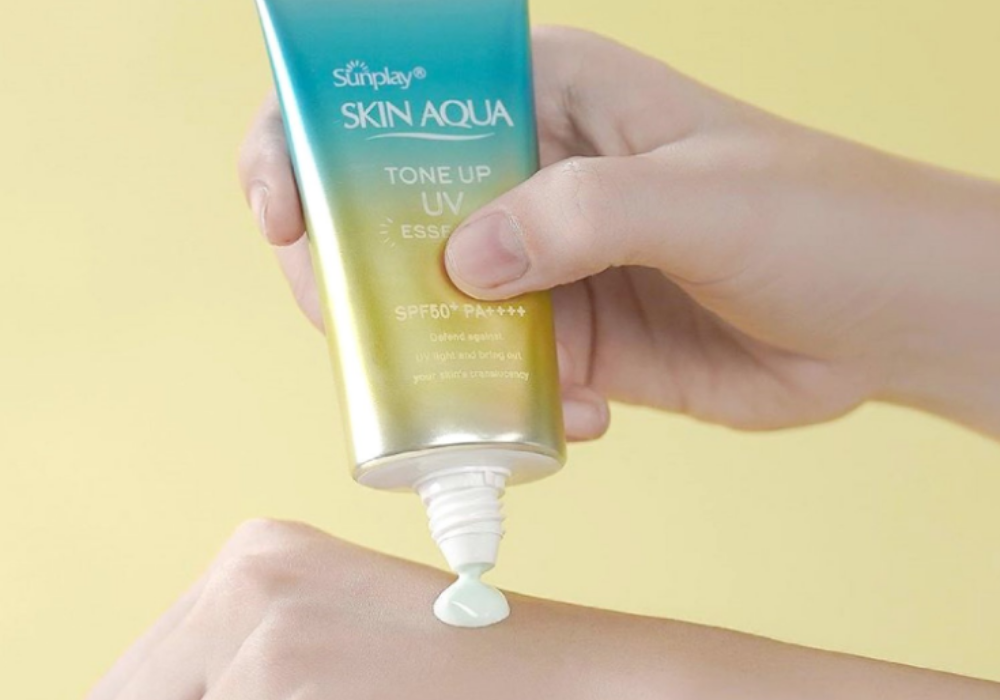 Kem chống nắng Skin Aqua Essence Mint Green