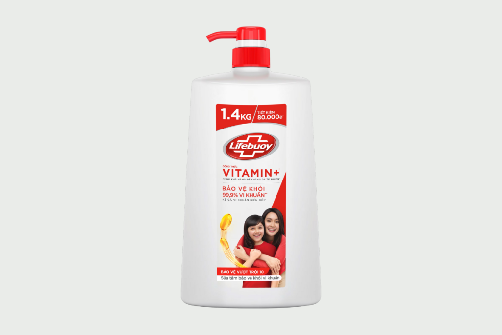 Sữa tắm Lifebuoy Vitamin+ Bảo vệ vượt trội làm sạch sâu bụi bẩn