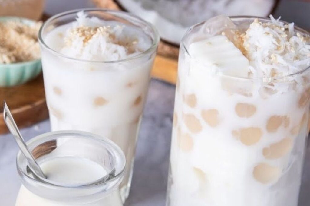 Cách làm làm sữa chua trân châu Hạ Long