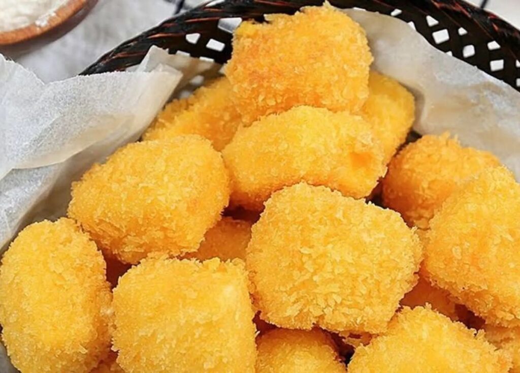 Cách làm bánh sữa tươi chiên không dùng trứng