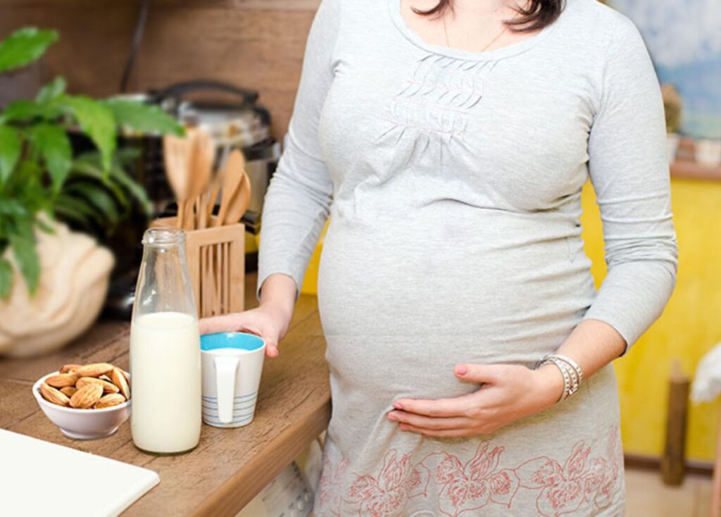 Cách pha sữa bầu dạng lon