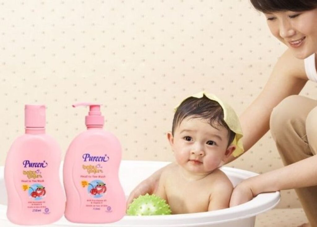 Sữa tắm gội Pureen