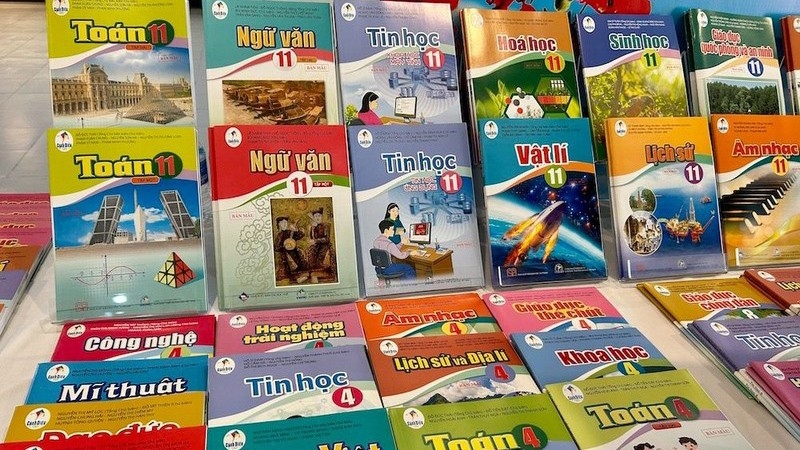 Giá bộ sách giáo khoa lớp 11 sẽ không có một con số cố định cho tất cả học sinh