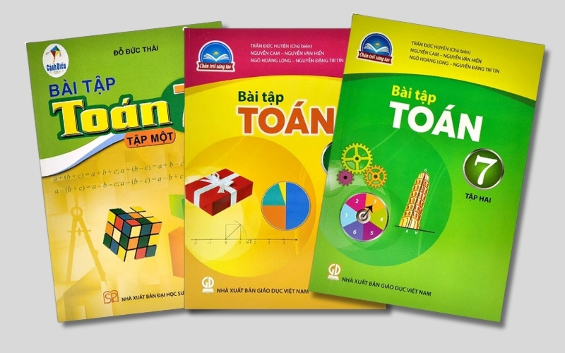 Sách bài tập phải đồng bộ sách giáo khoa mà học sinh đang theo học để đảm bảo tính nhất quán