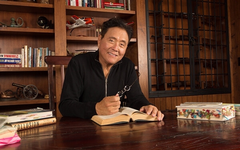 Robert T. Kiyosaki là một tác giả nổi tiếng người Mỹ gốc Nhật