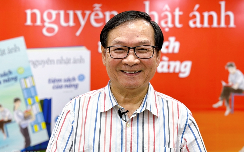Chân dung nhà văn Nguyễn Nhật Ánh