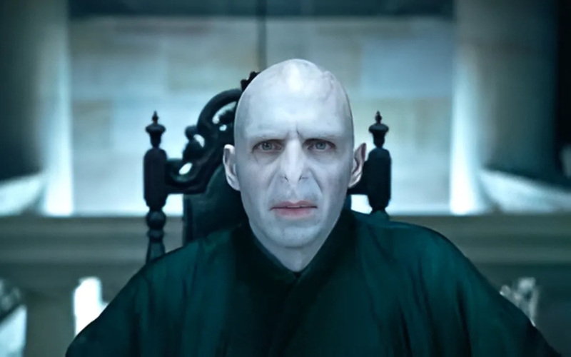 Chúa tể Voldemort hồi sinh là một cú sốc đối với toàn bộ độc giả