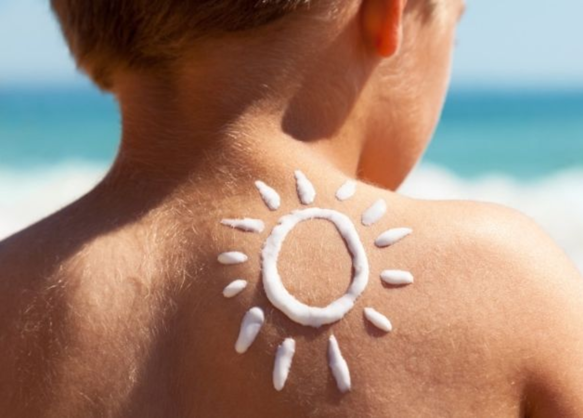 lưu ý khi sử dụng kem chống nắng cho bé