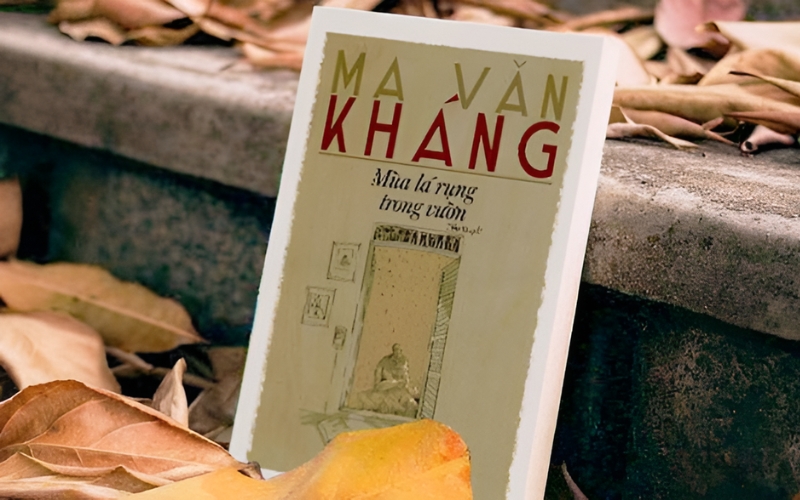 Bìa sách Mùa lá rụng trong vườn