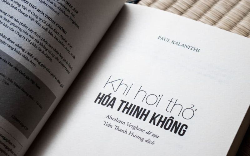 Sách kể lại cuộc đời của bác sĩ nội trú phẫu thuật thần kinh nhiệt huyết 