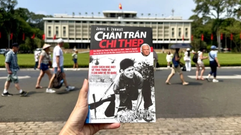 Sách viết từ góc nhìn của người lính Mỹ