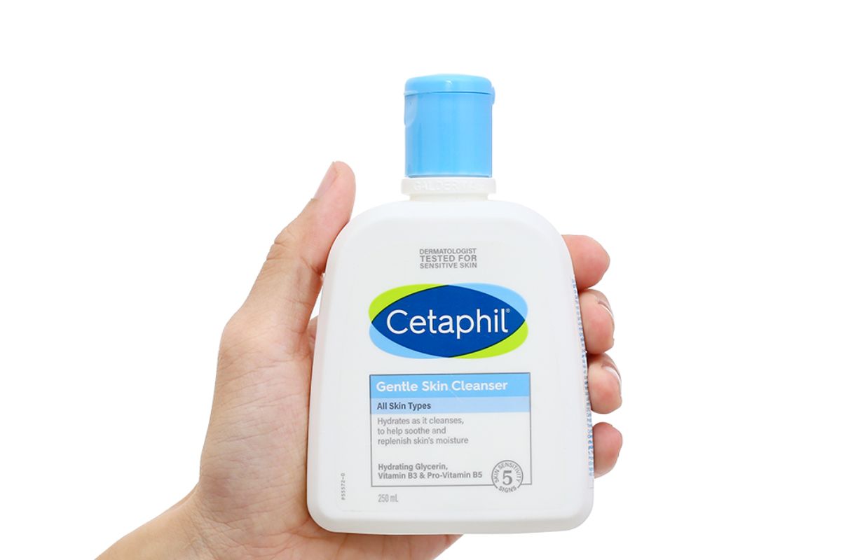 Sữa rửa mặt Cetaphil Gentle Skin Cleanser