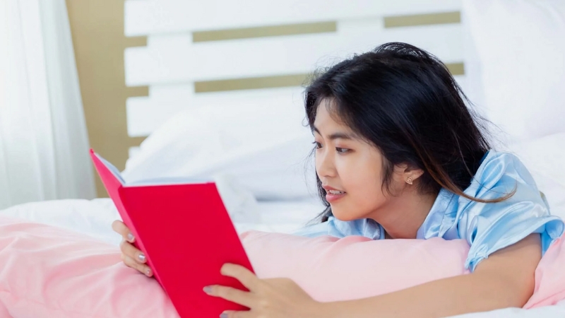 Đọc sách phù hợp cho tuổi 18 giúp xây dựng thói quen đọc