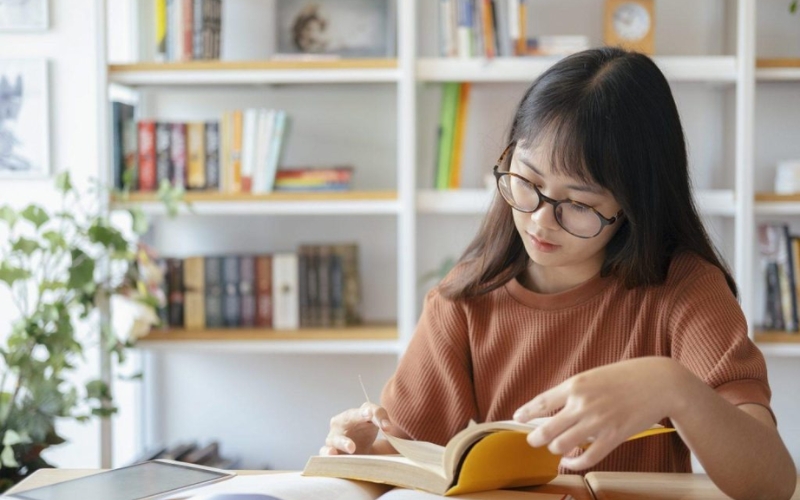 Việc xây dựng thói quen đọc sách bền vững đòi hỏi thời gian, kiên nhẫn và chiến lược cụ thể