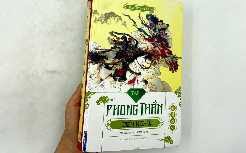 Tác phẩm phù hợp với độc giả yêu thích thể loại kỳ ảo, thần thoại