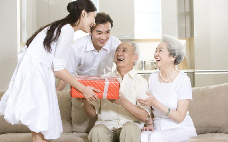 Nên tìm hiểu sở thích và thói quen đọc trước khi chọn mua sách