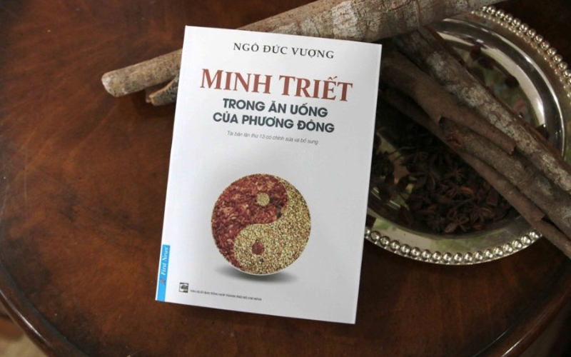 Minh triết trong ăn uống giúp bạn ăn đúng cách để cân bằng cơ thể và nuôi dưỡng sức khỏe tinh thần