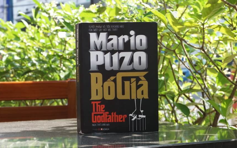 Bố già khắc họa gia tộc Corleone, nơi tình thân và quyền lực đan xen giữa yêu thương và bi kịch