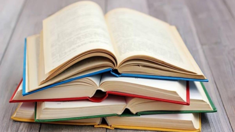 Chọn những cuốn sách hay về nước Pháp