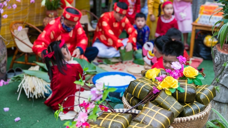 Giải thích phong tục tập quán là gì và nguyên nhân nên đọc sách về chủ đề này