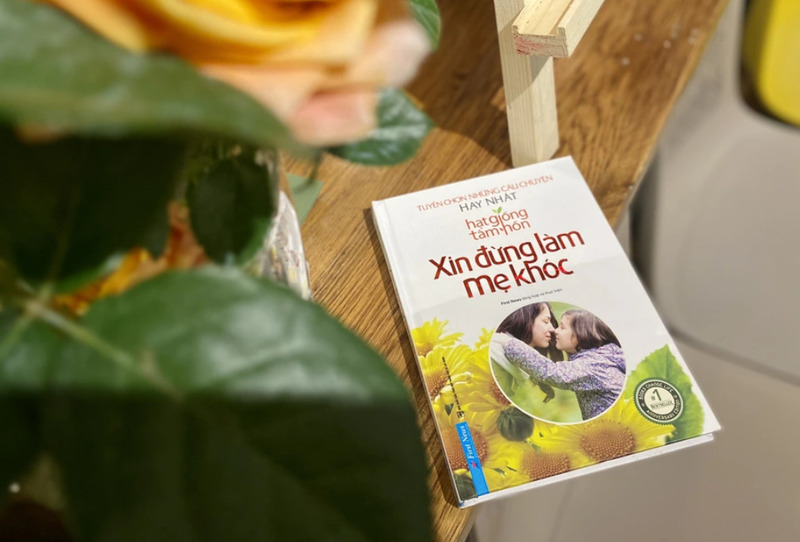 Sách Xin đừng làm mẹ khóc