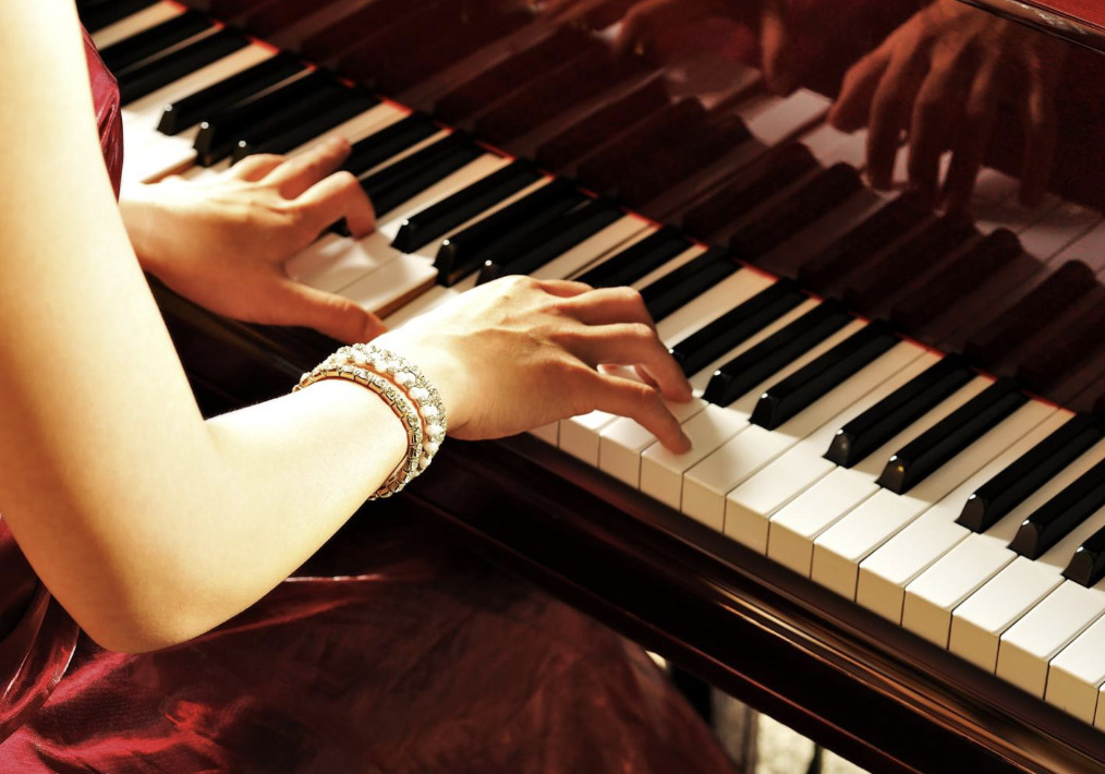 Sách giúp bạn nắm được kỹ thuật cơ bản khi chơi piano